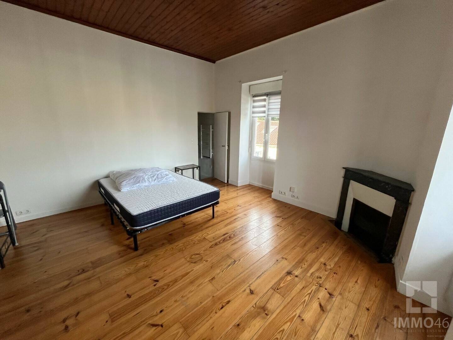 Appartement à louer, 26m², Douelle