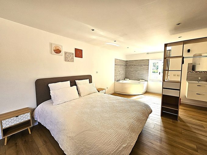 Appartement à vendre, 310m², Saint-Marcel-lès-Sauzet