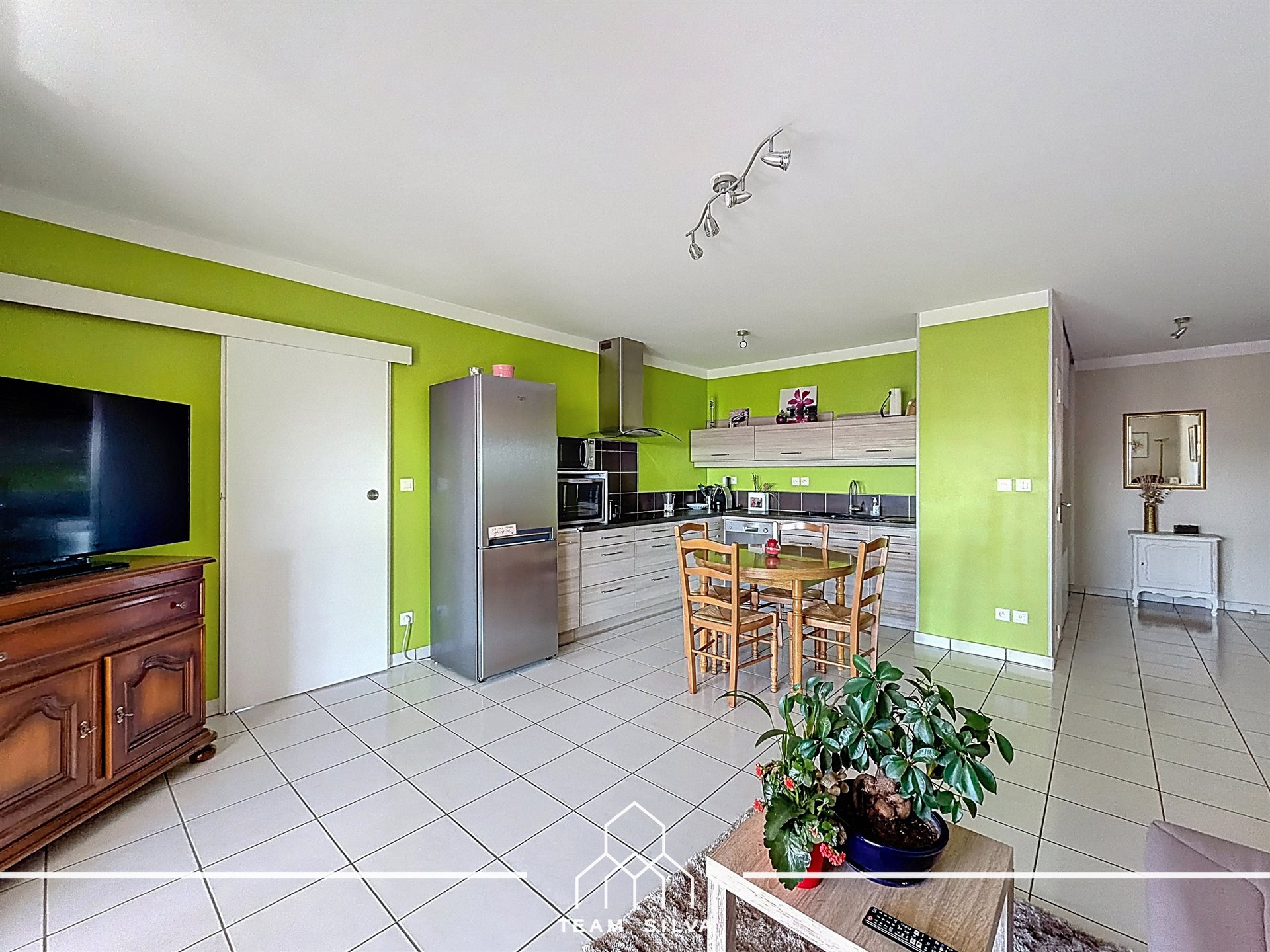 Appartement à vendre, 77m², Feyzin