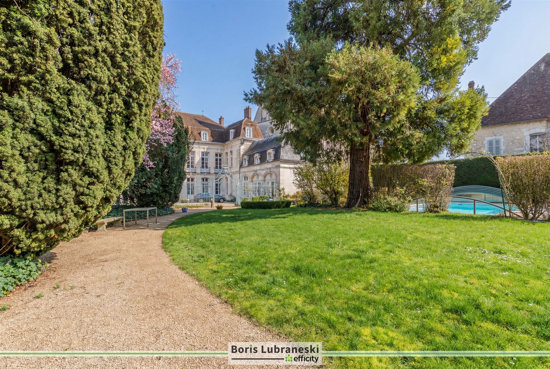 Maison à vendre, 1200m², Auxerre