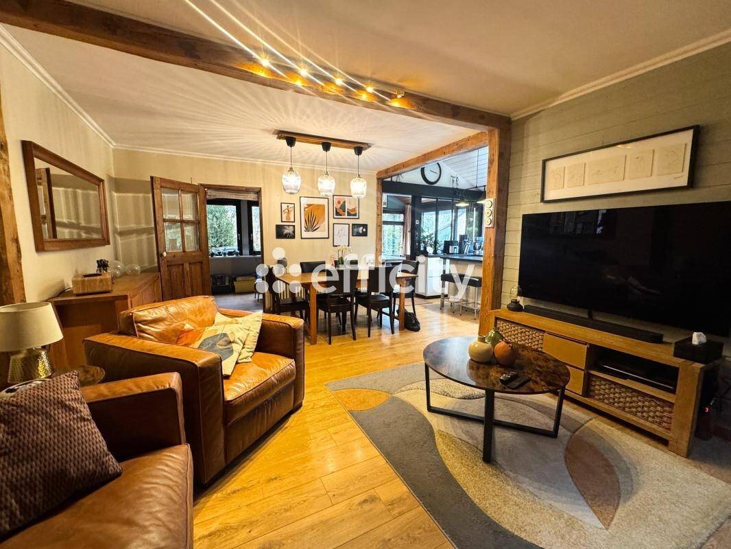 Maison à vendre, 270m², Saint-Quentin