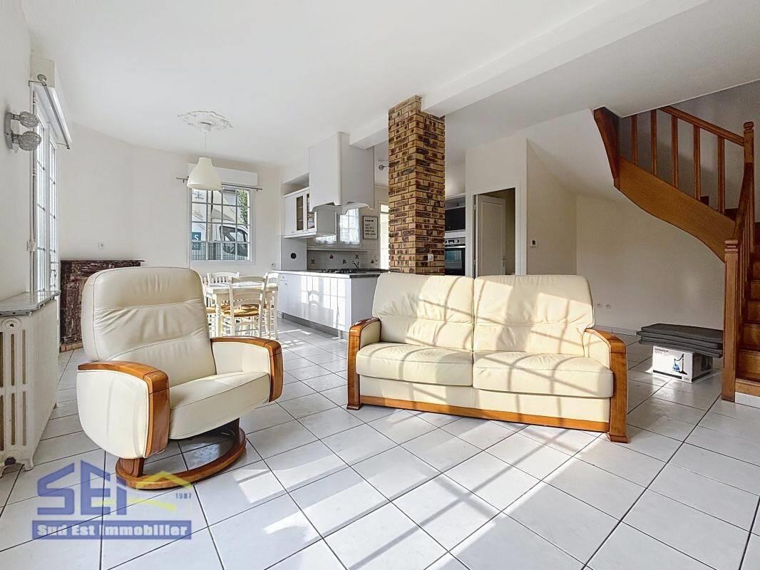 Maison à louer, 92m², Villiers-sur-Marne