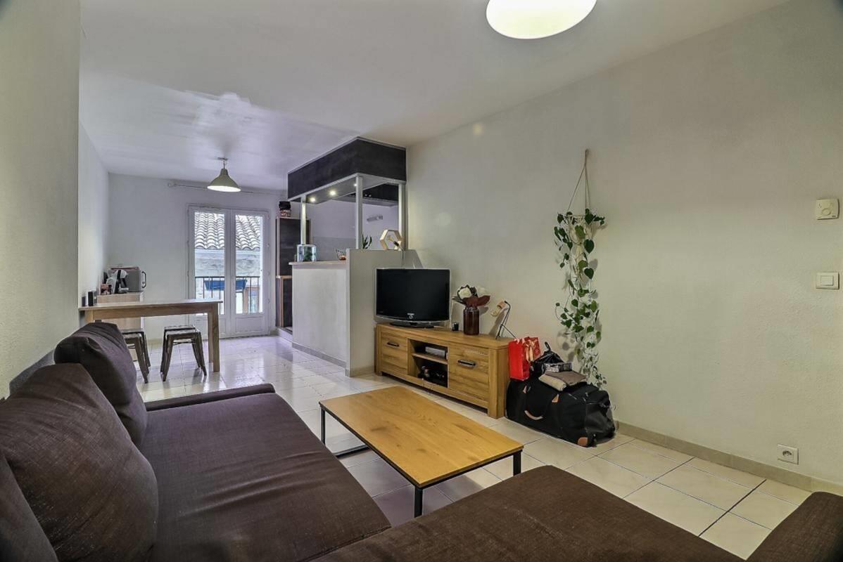 Appartement à louer, 66m², Rodilhan