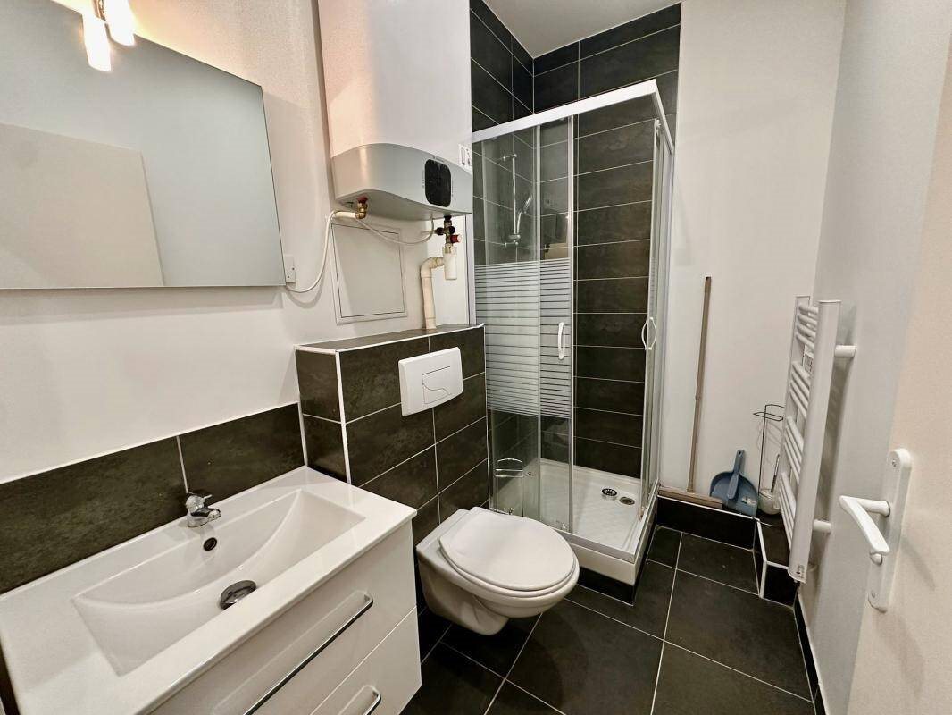 Appartement à louer, 23m², Lyon 8ème