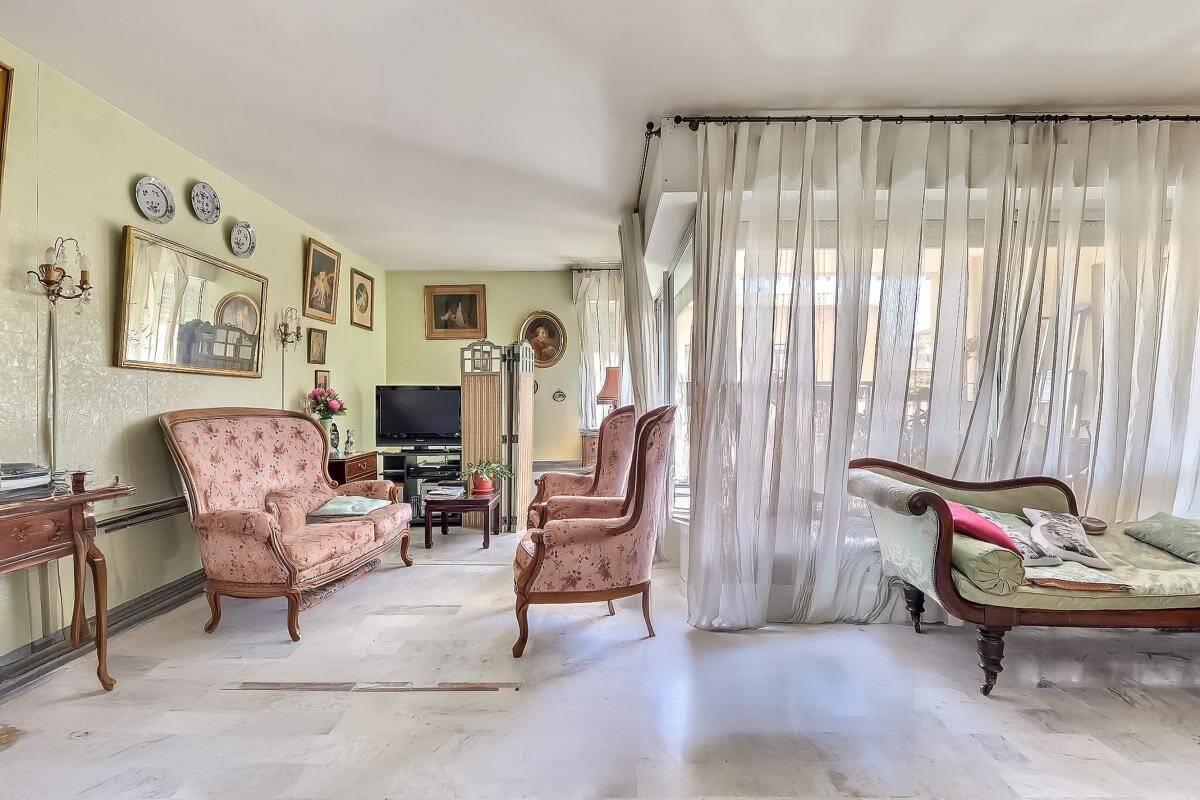 Appartement à vendre, 70m², Nîmes