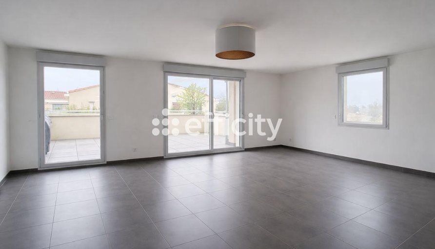 Appartement à vendre, 68m², Rousset