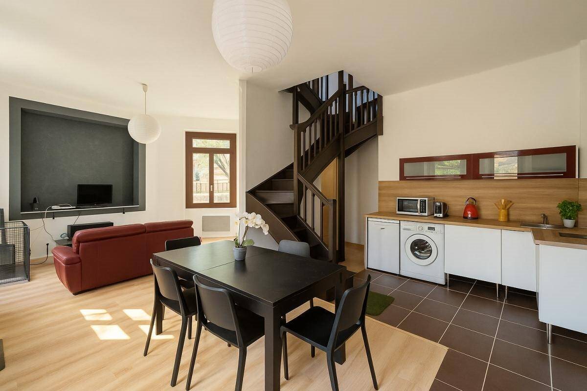 Maison à louer, 80m², Marseille 8ème