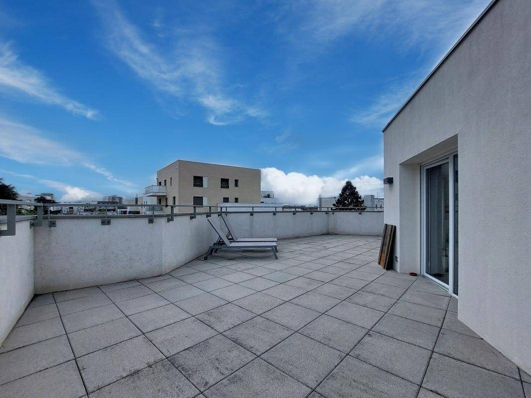 Appartement à louer, 77m², Lyon 8ème