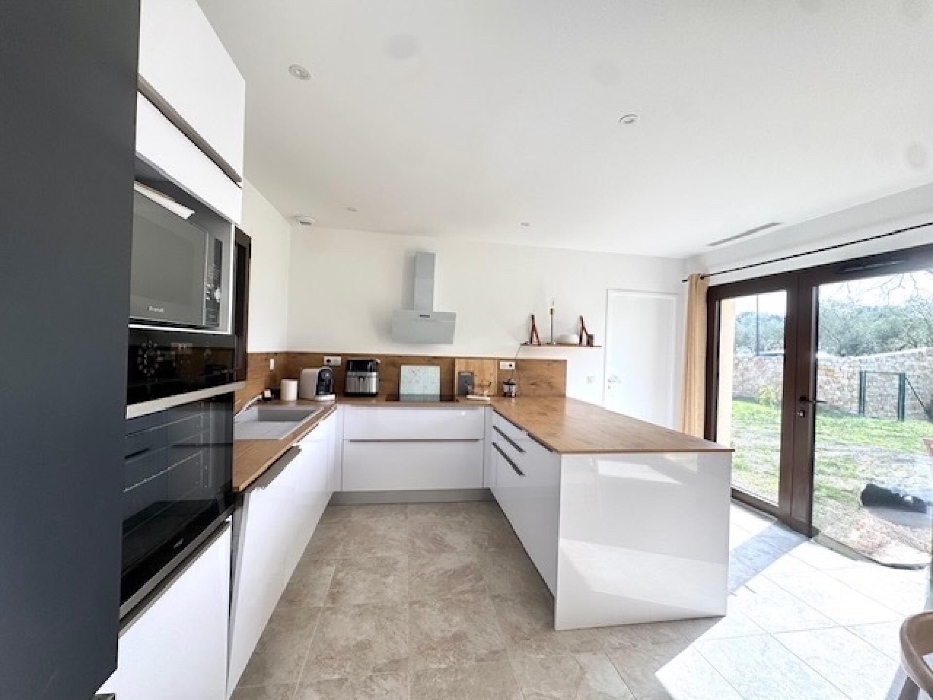 Maison à vendre, 116m², Villevieille