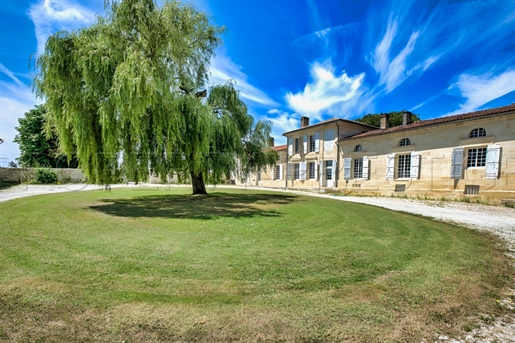 Bordeaux Property 1300 m² Evenementiel 6,4 ha