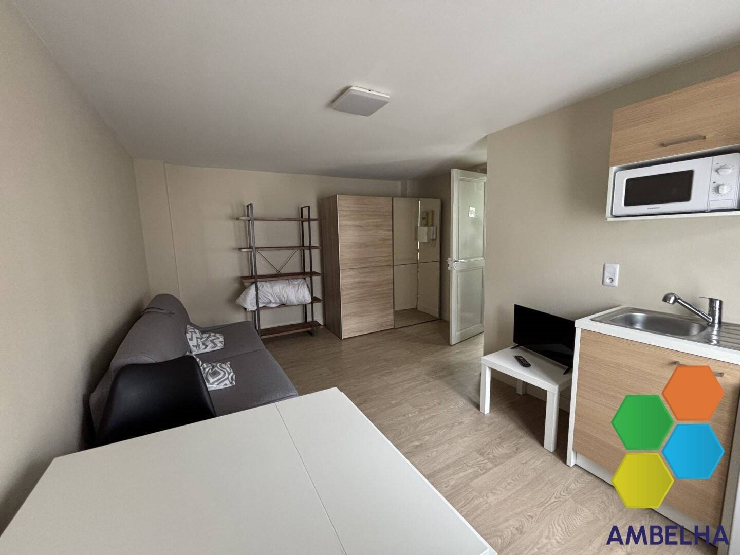 Appartement à louer, 29m², Tours