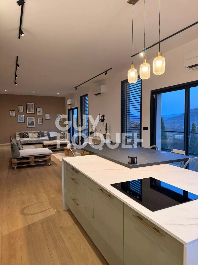 Maison à louer, 124m², Lachapelle-sous-Aubenas