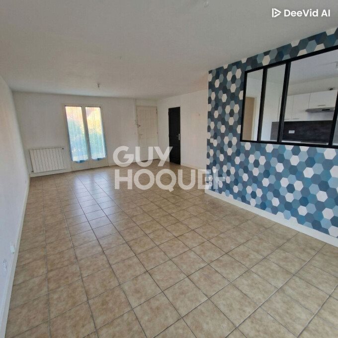 Maison à louer, 83m², Lèves