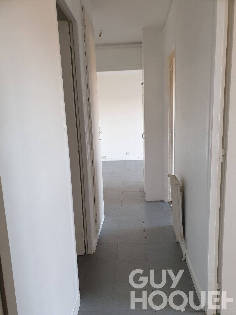 Appartement à louer, 45m², Maurepas