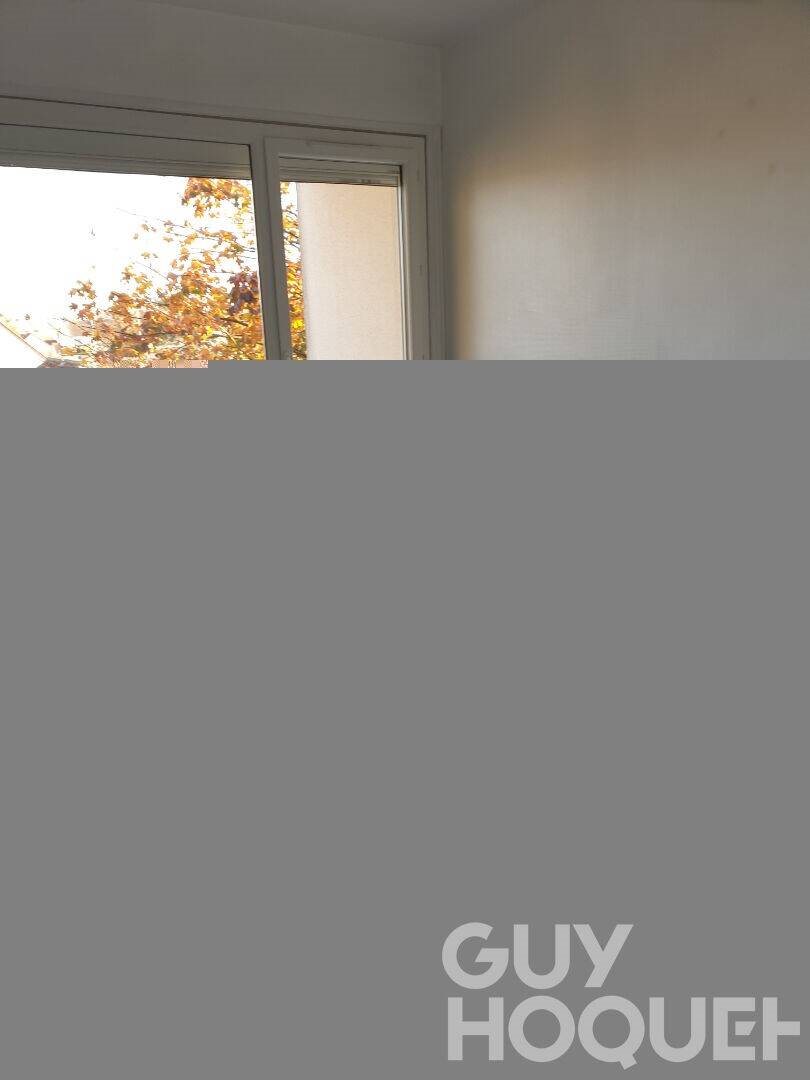 Appartement à louer, 45m², Maurepas