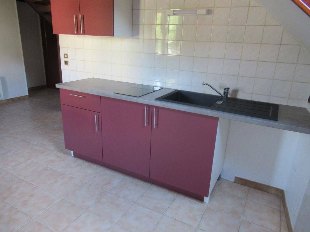 Appartement à louer, 40m², Saint-Yrieix-la-Perche