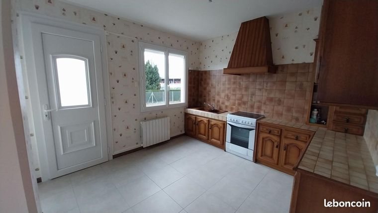 Maison à louer, 52m², Saint-Yrieix-la-Perche