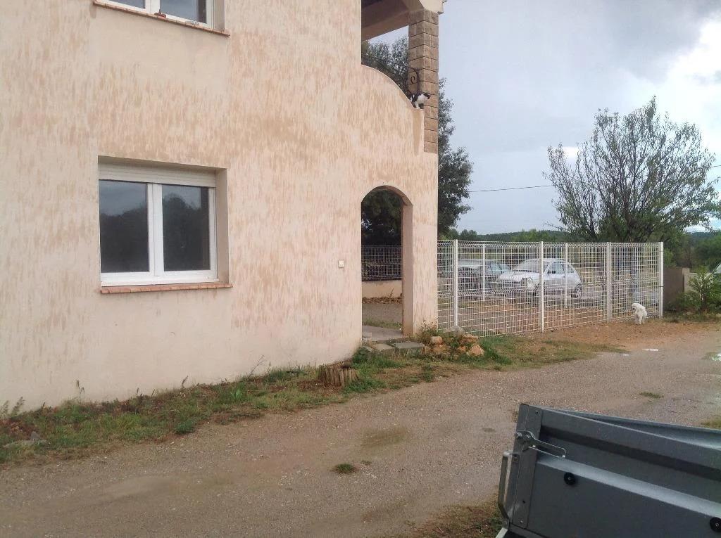 Appartement à louer, 115m², Le Triadou