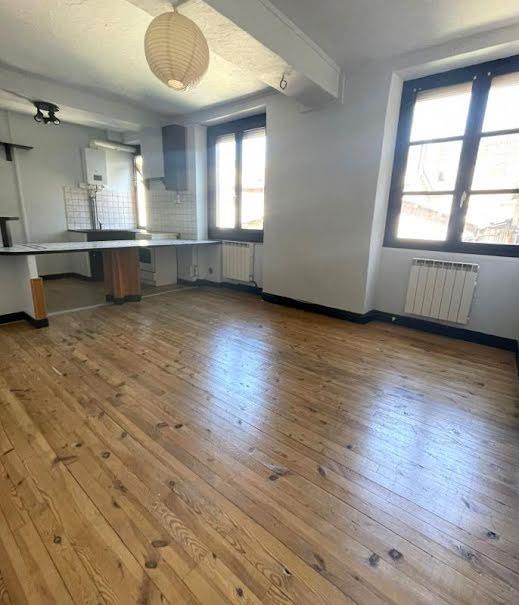 Appartement à louer, 39m², Saint-Etienne