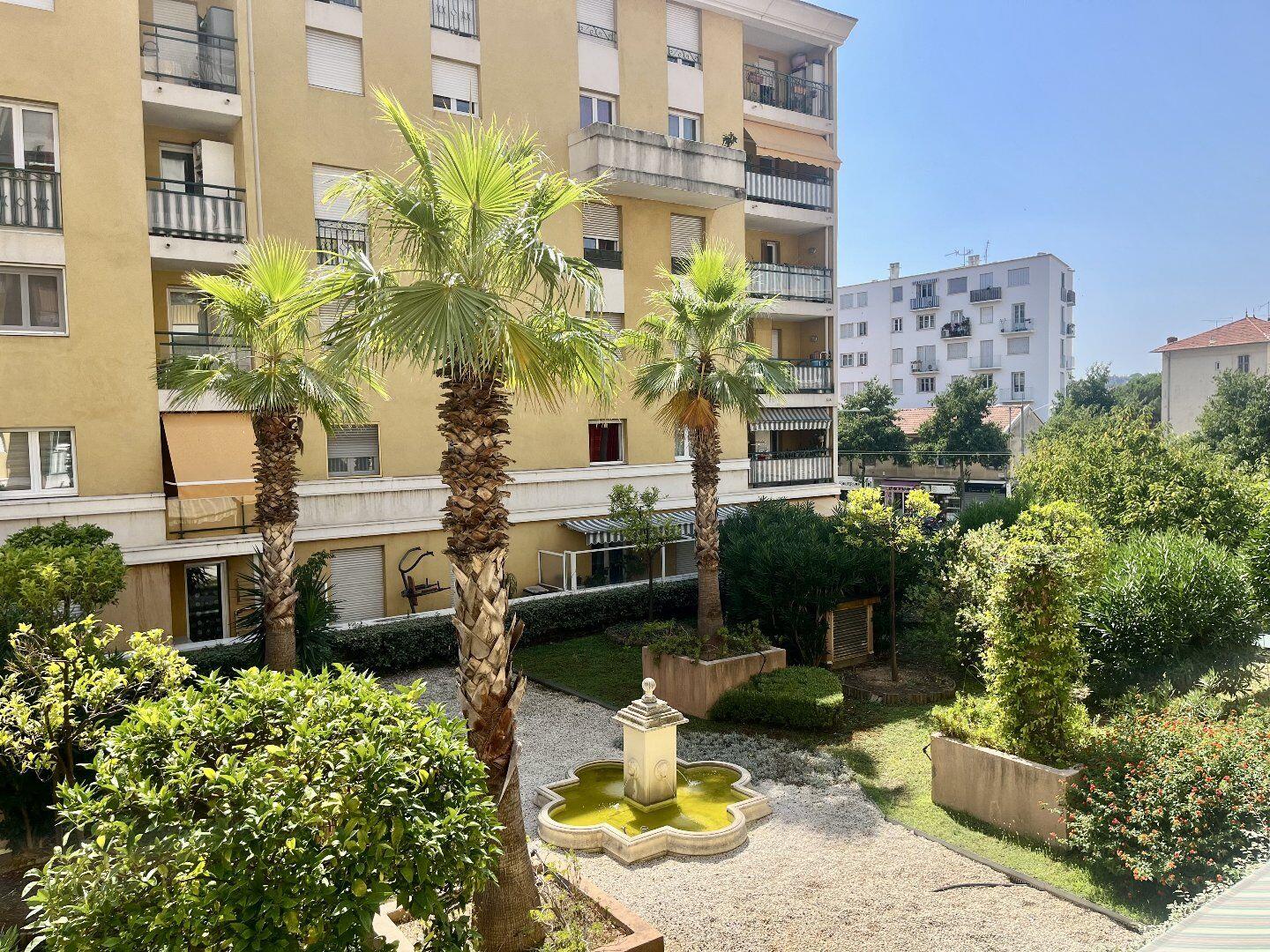 Appartement à vendre, 61m², Nice