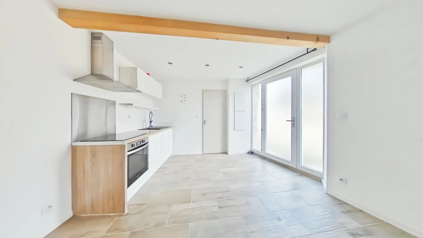 Appartement à louer, 60m², Montélier