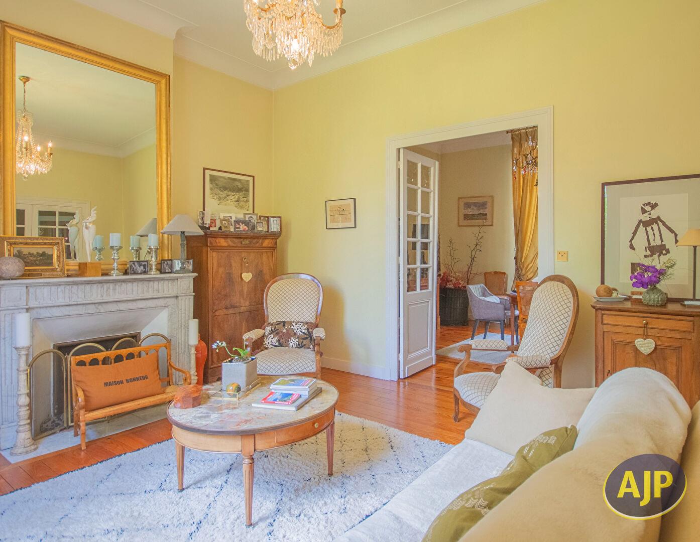 Maison à vendre, 207m², Bordeaux