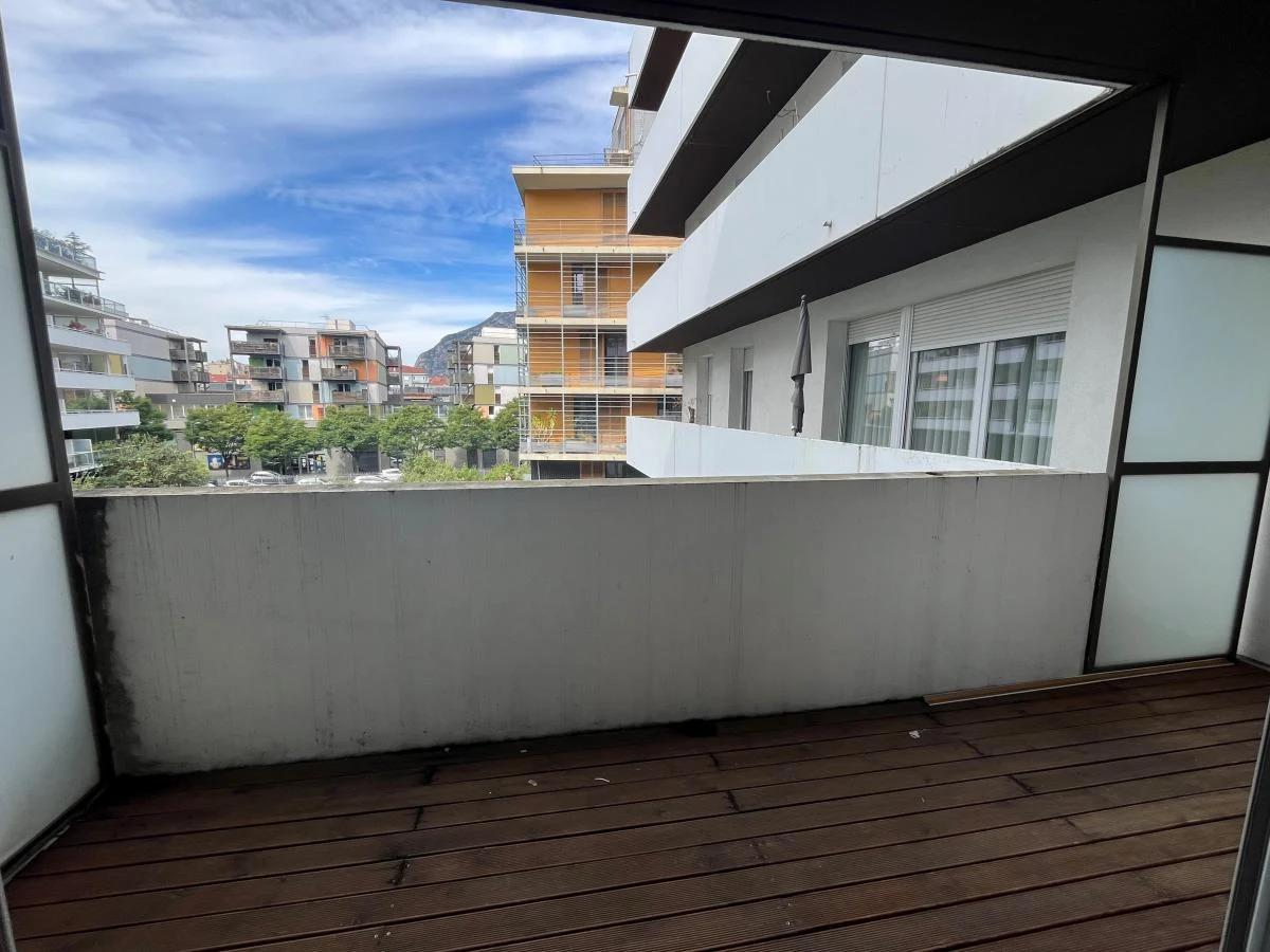 Appartement à louer, 67m², Grenoble