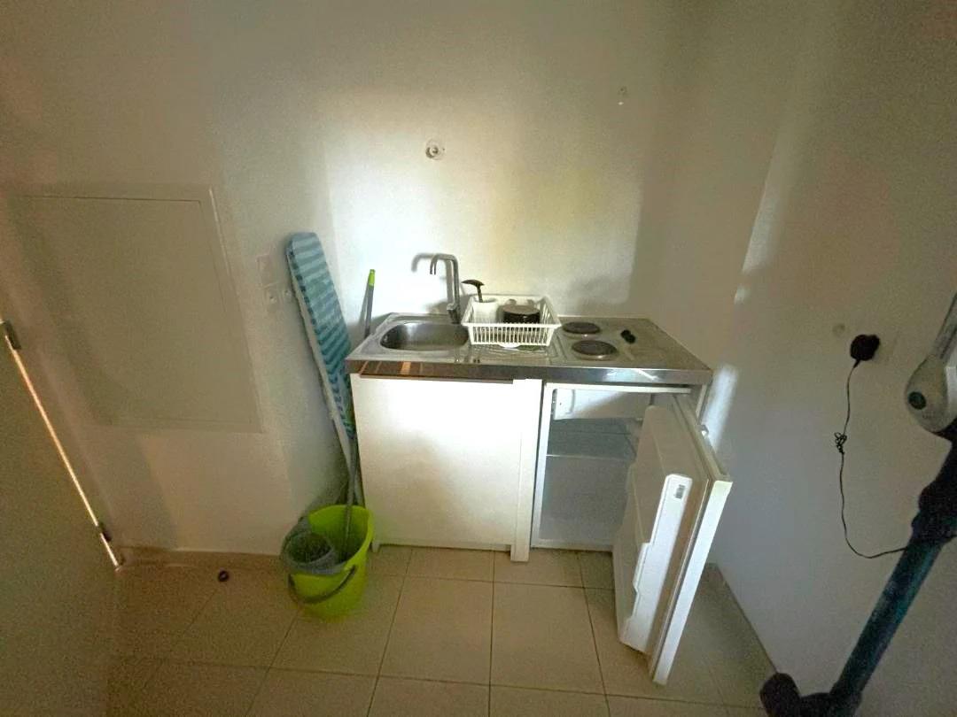 Appartement à louer, 19m², Marseille 13ème