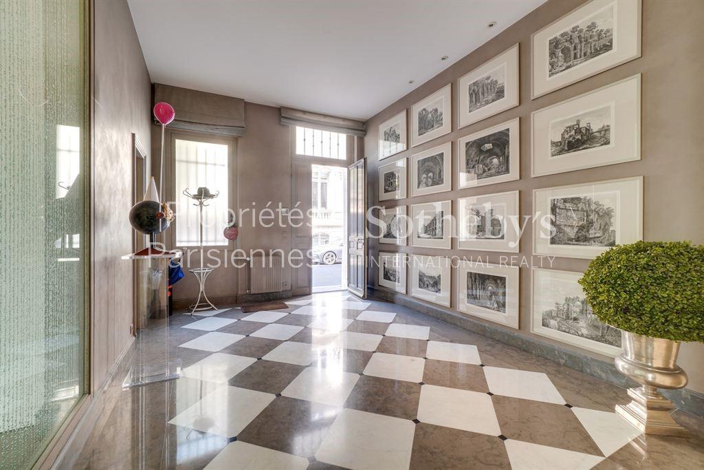 Maison à louer, 420m², Paris 16ème