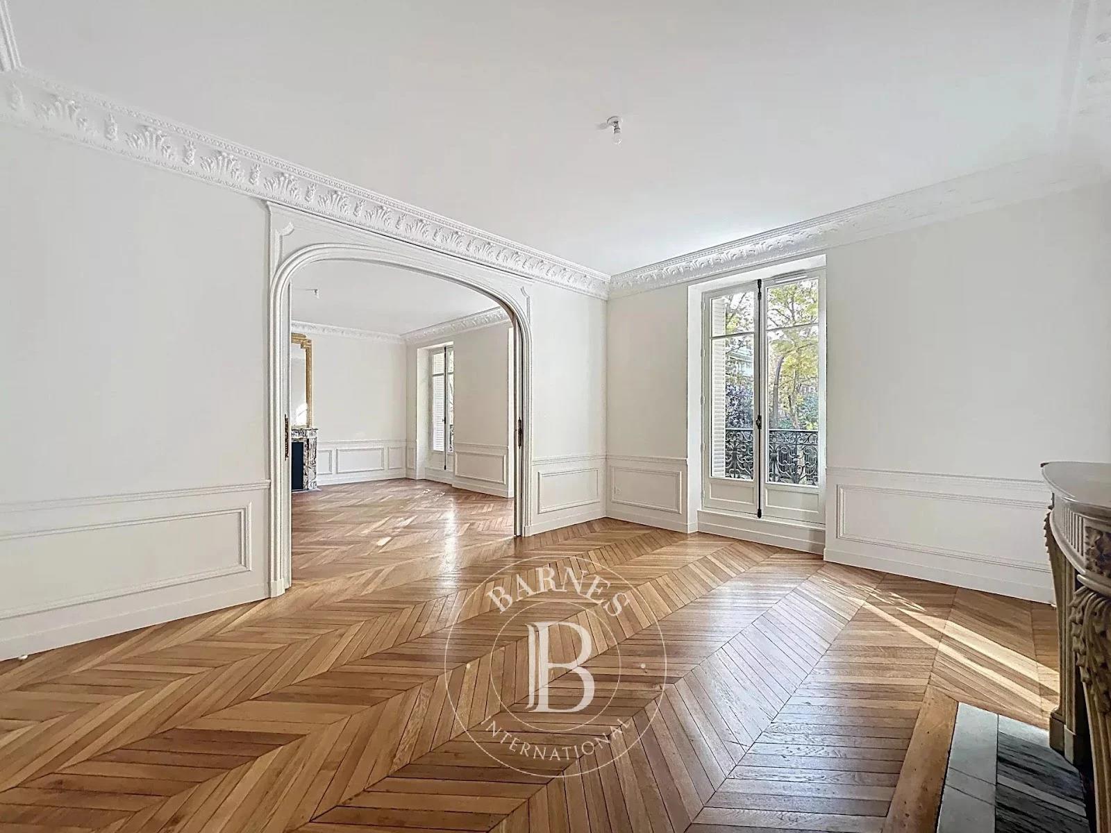 Appartement à louer, 201m², Paris 17ème