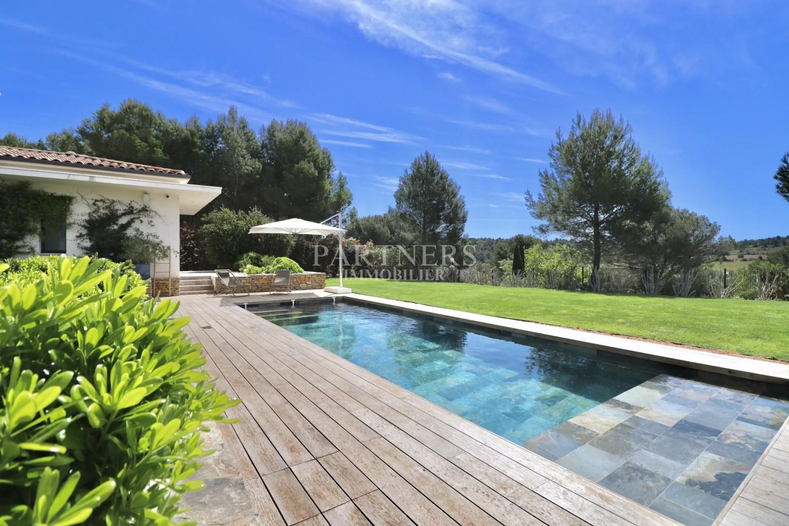 Maison à vendre, 270m², Aix-en-Provence