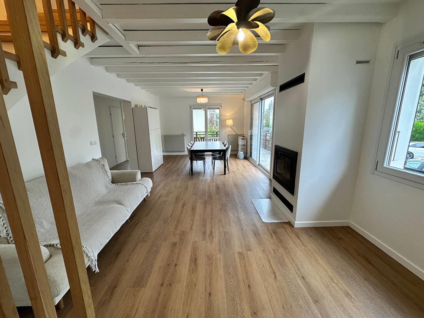 Maison à louer, 110m², Annecy