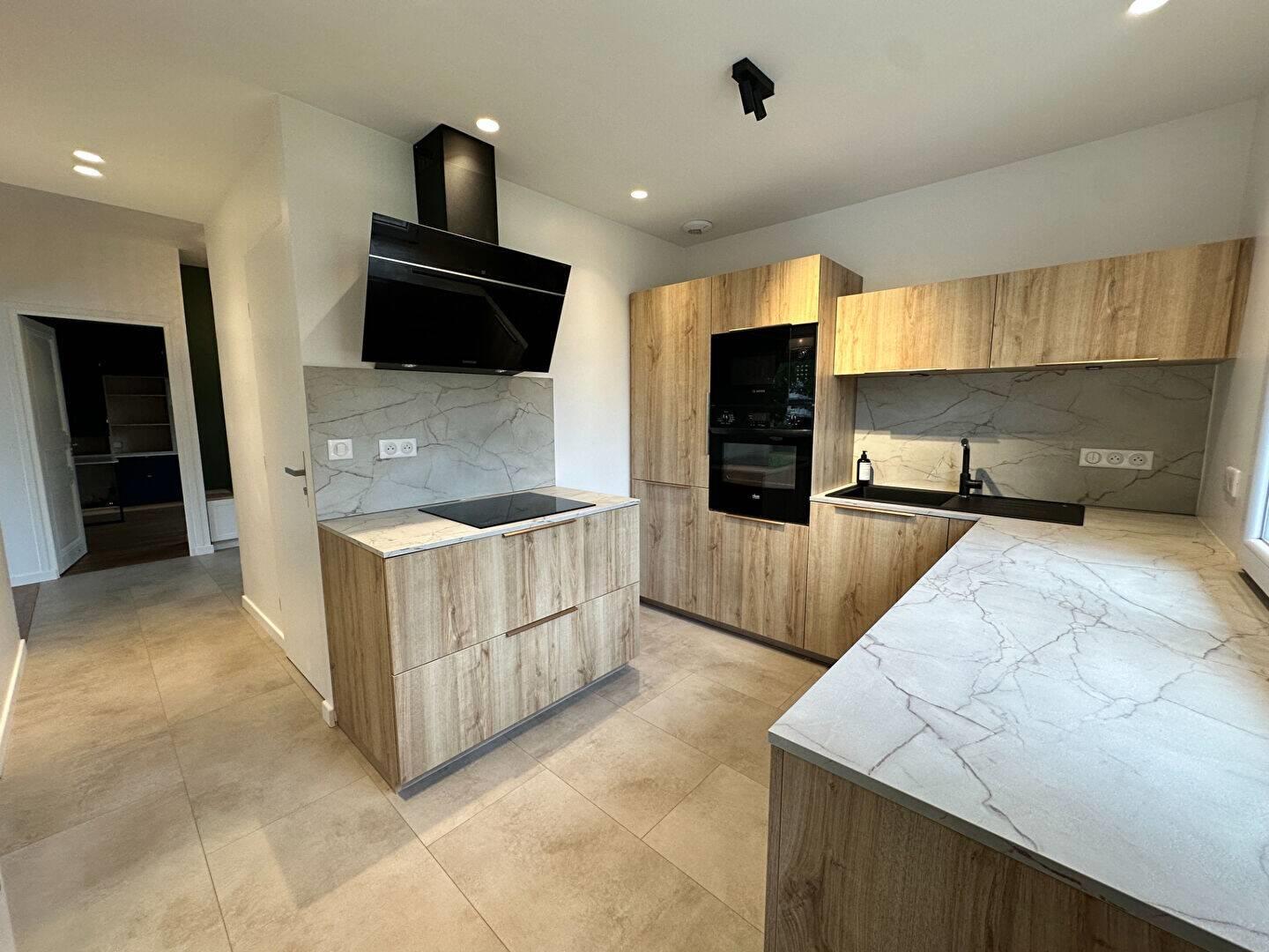 Maison à louer, 110m², Annecy