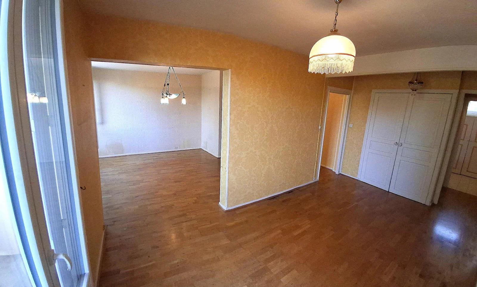 Appartement à vendre, 71m², Arpajon-sur-Cère