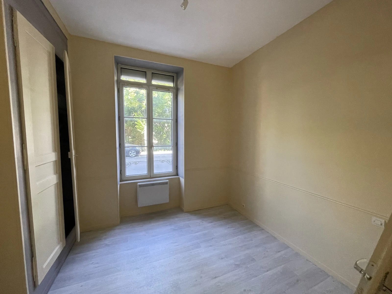 Appartement à vendre, 350m², Bar-sur-Aube