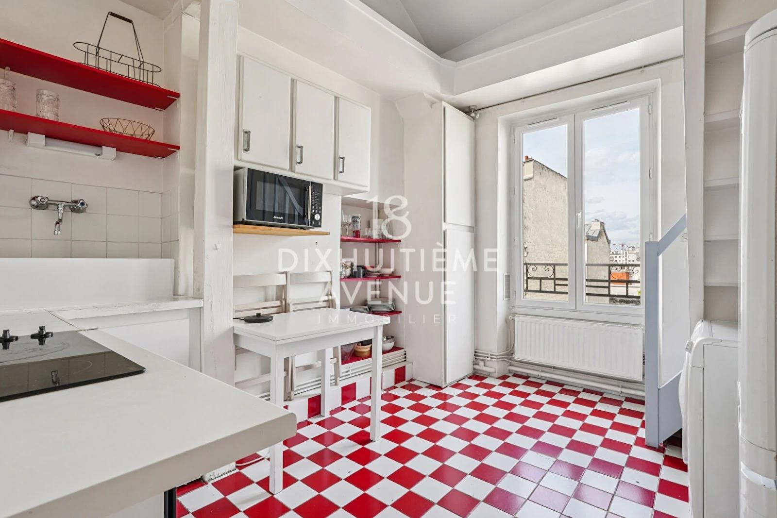 Appartement à louer, 70m², Paris 18ème