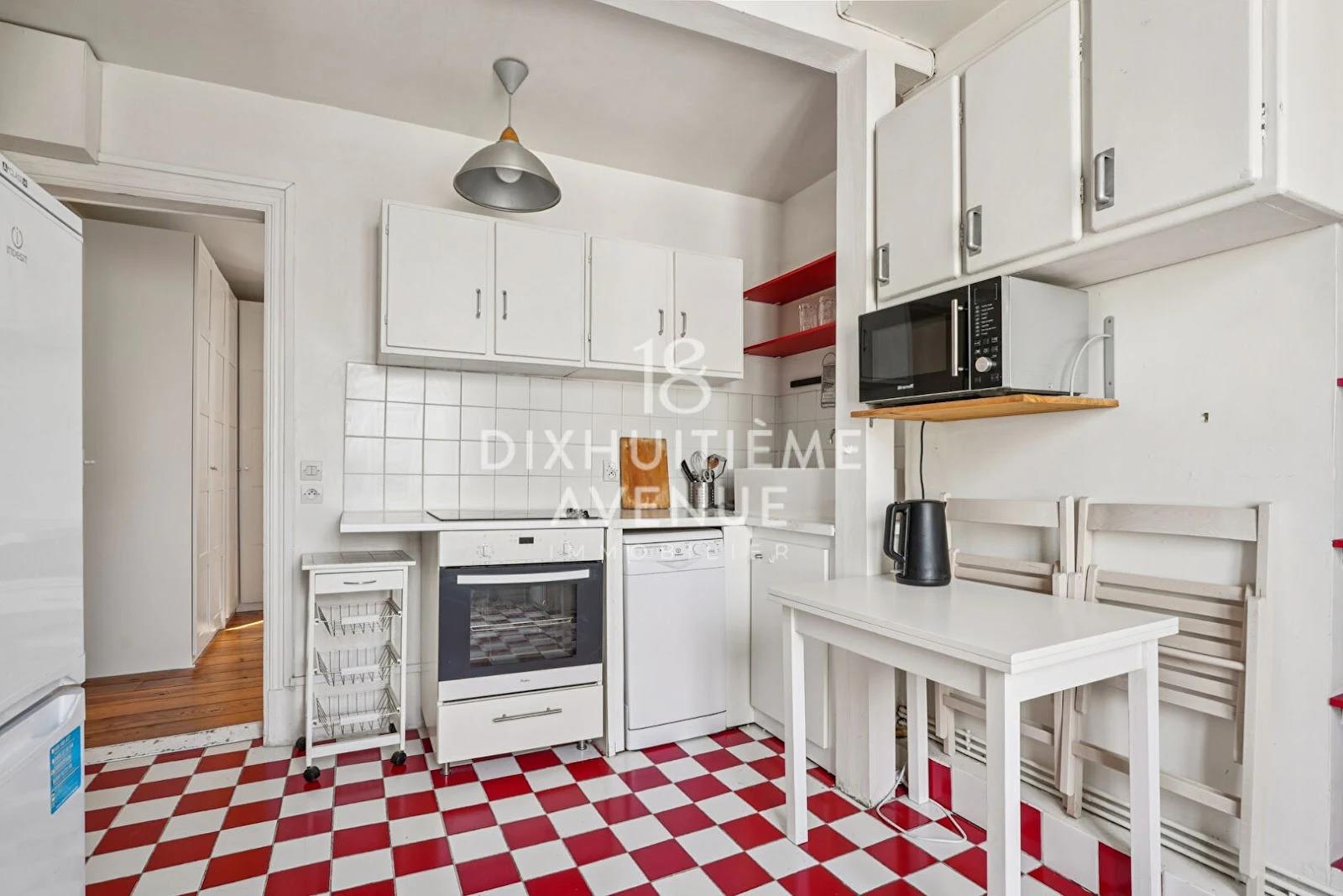 Appartement à louer, 70m², Paris 18ème