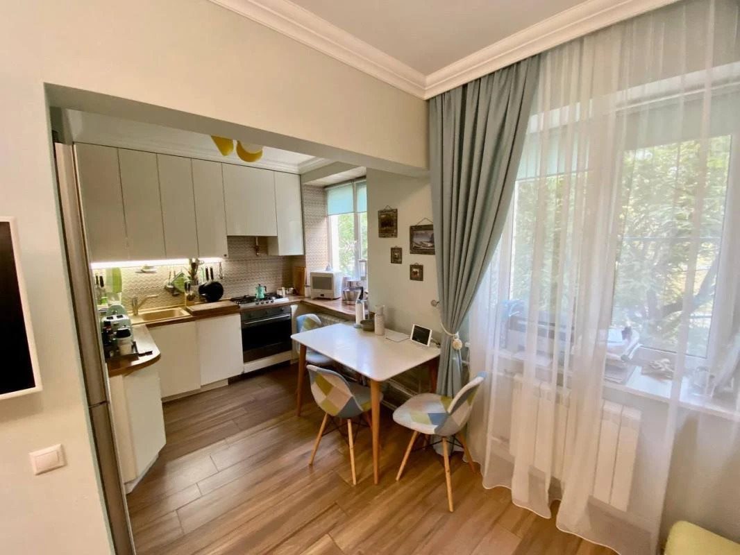 Appartement à louer, 21m², Paris 16ème