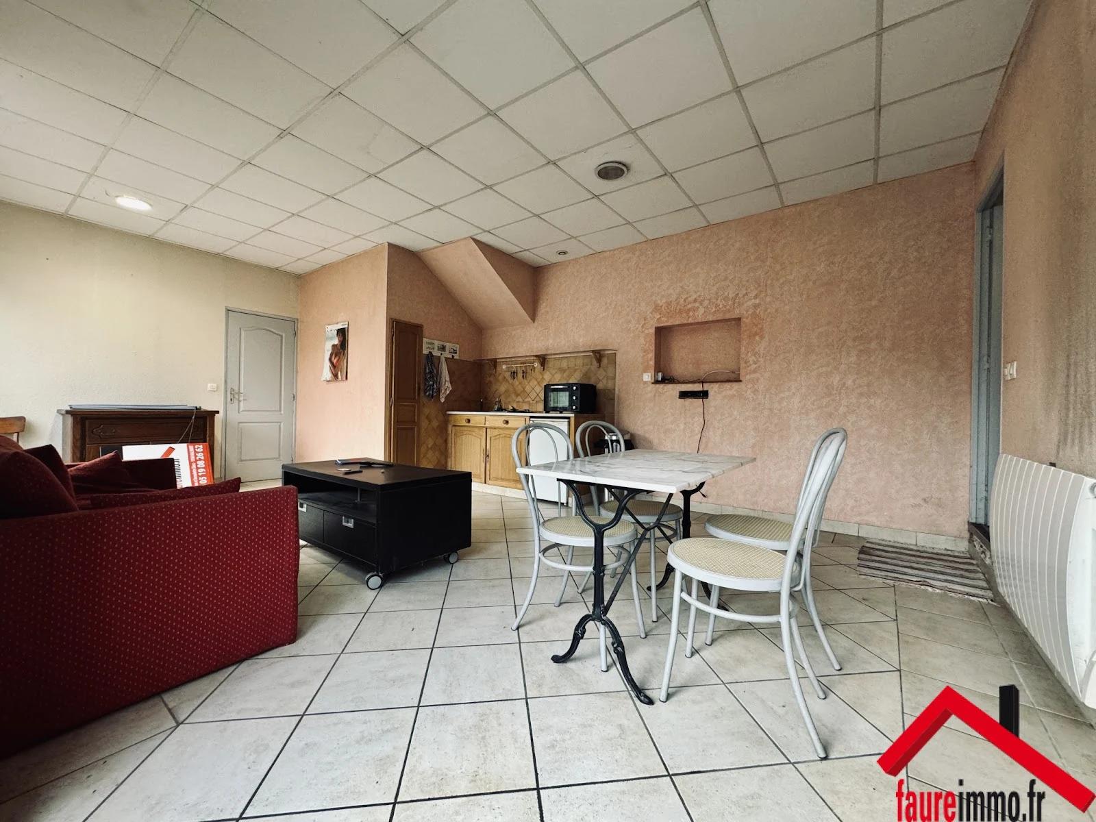 Appartement à vendre, 97m², Saint-Hilaire-Peyroux