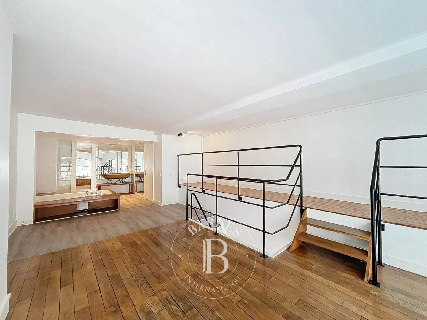 Appartement à louer, 111m², Paris 17ème