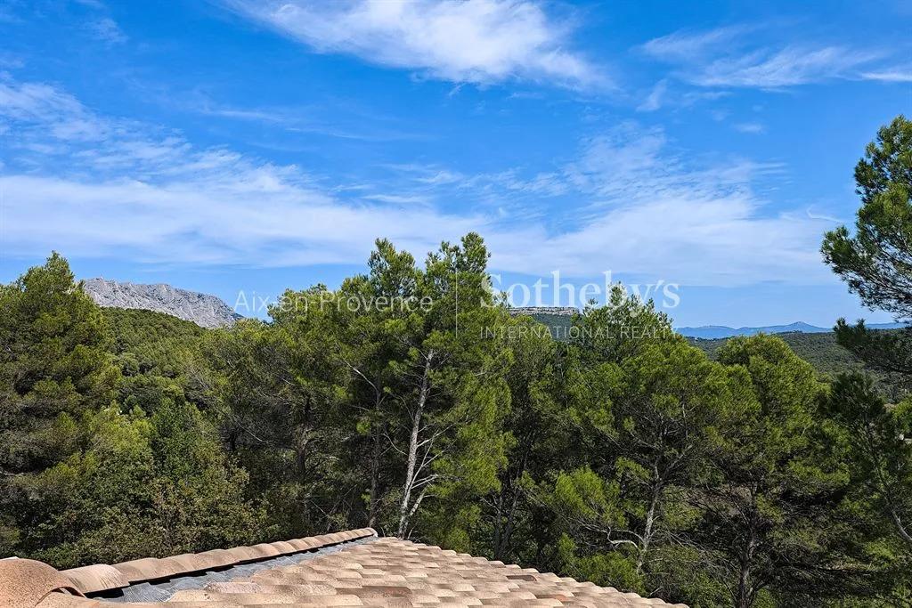 Maison à louer, 244m², Aix-en-Provence