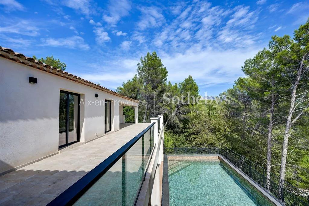 Maison à louer, 244m², Aix-en-Provence