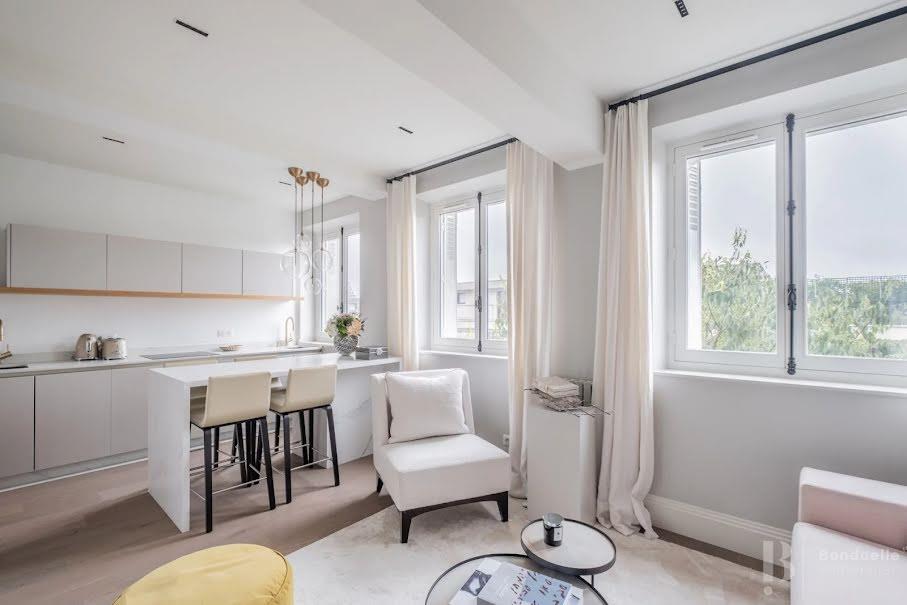 Appartement à louer, 45m², Paris 16ème