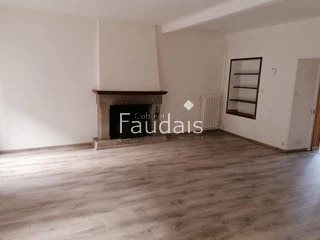 Maison à louer, 120m², Coutances