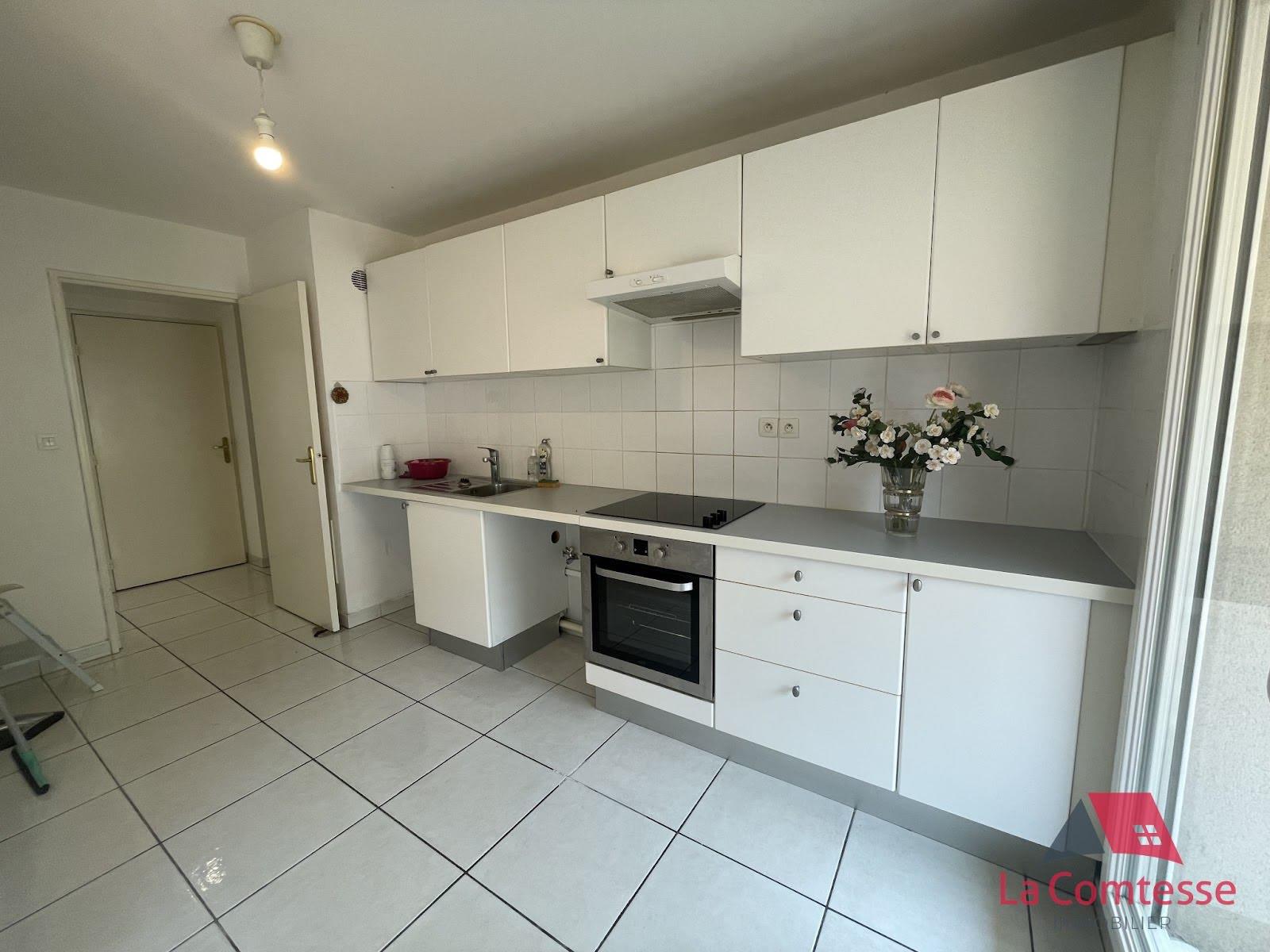 Maison à louer, 89m², Marseille 8ème