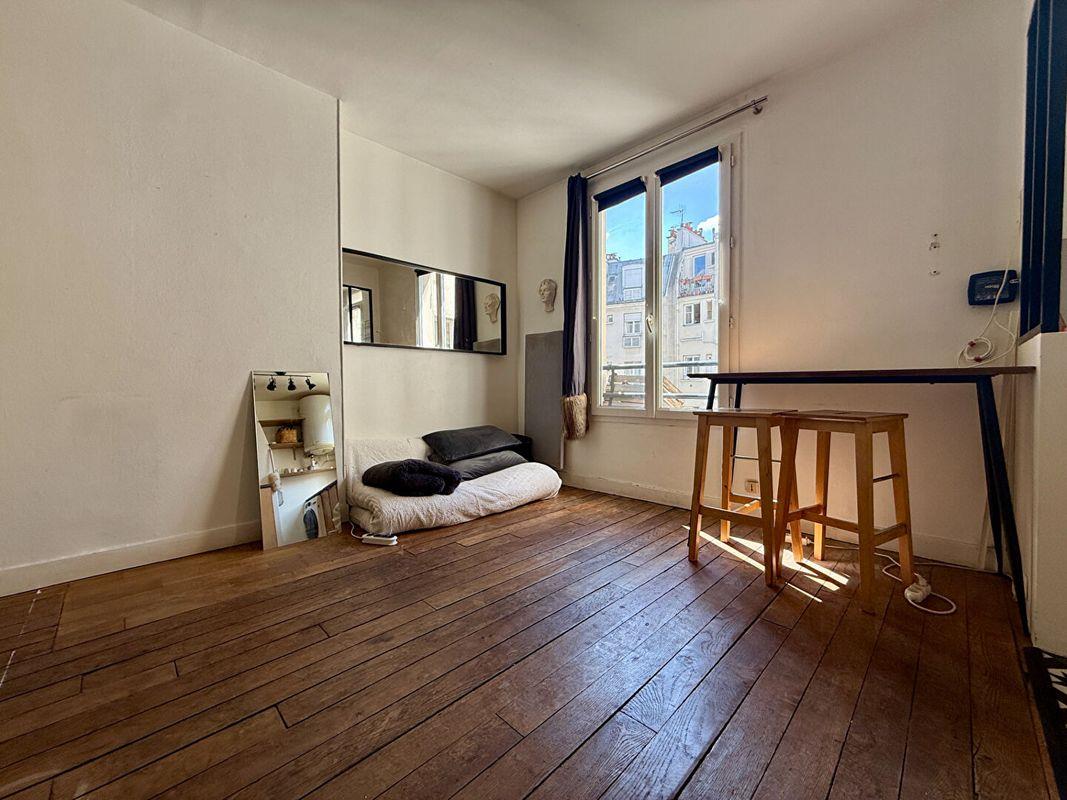 Appartement à louer, 29m², Paris 18ème