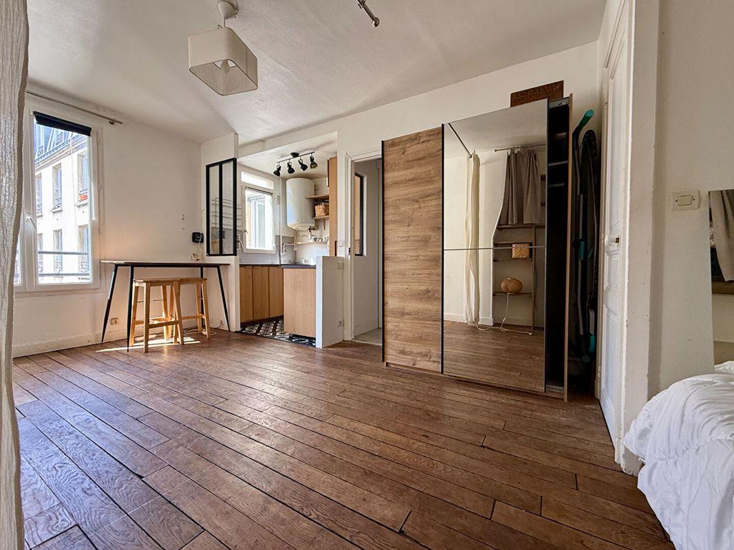 Appartement à louer, 29m², Paris 18ème