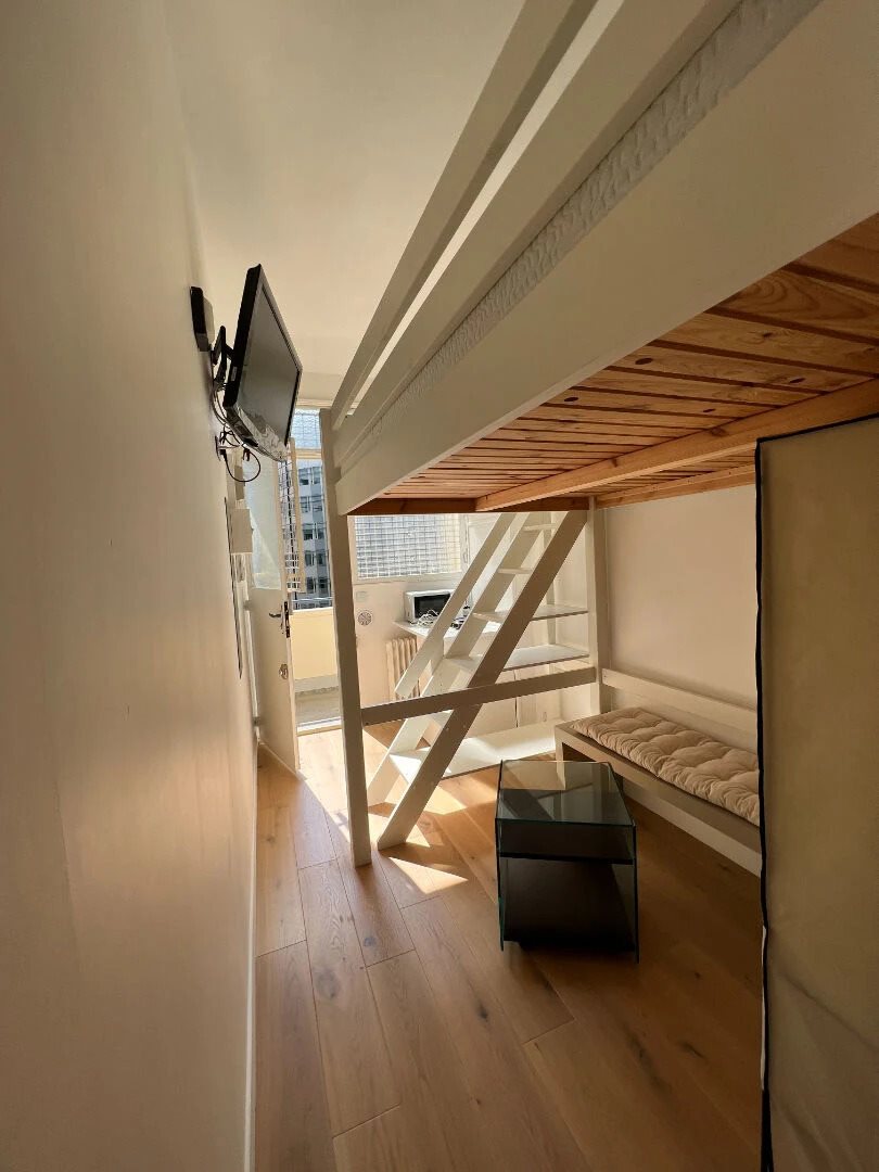 Appartement à louer, 9m², Paris 16ème