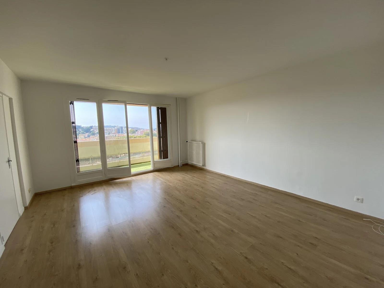 Appartement à louer, 90m², Toulon