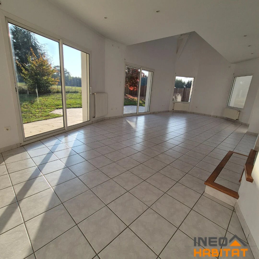 Maison à louer, 137m², Bruz